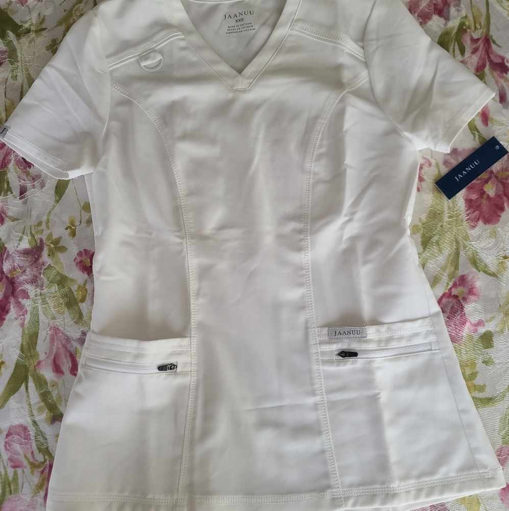 JAANUU Scrubs Set